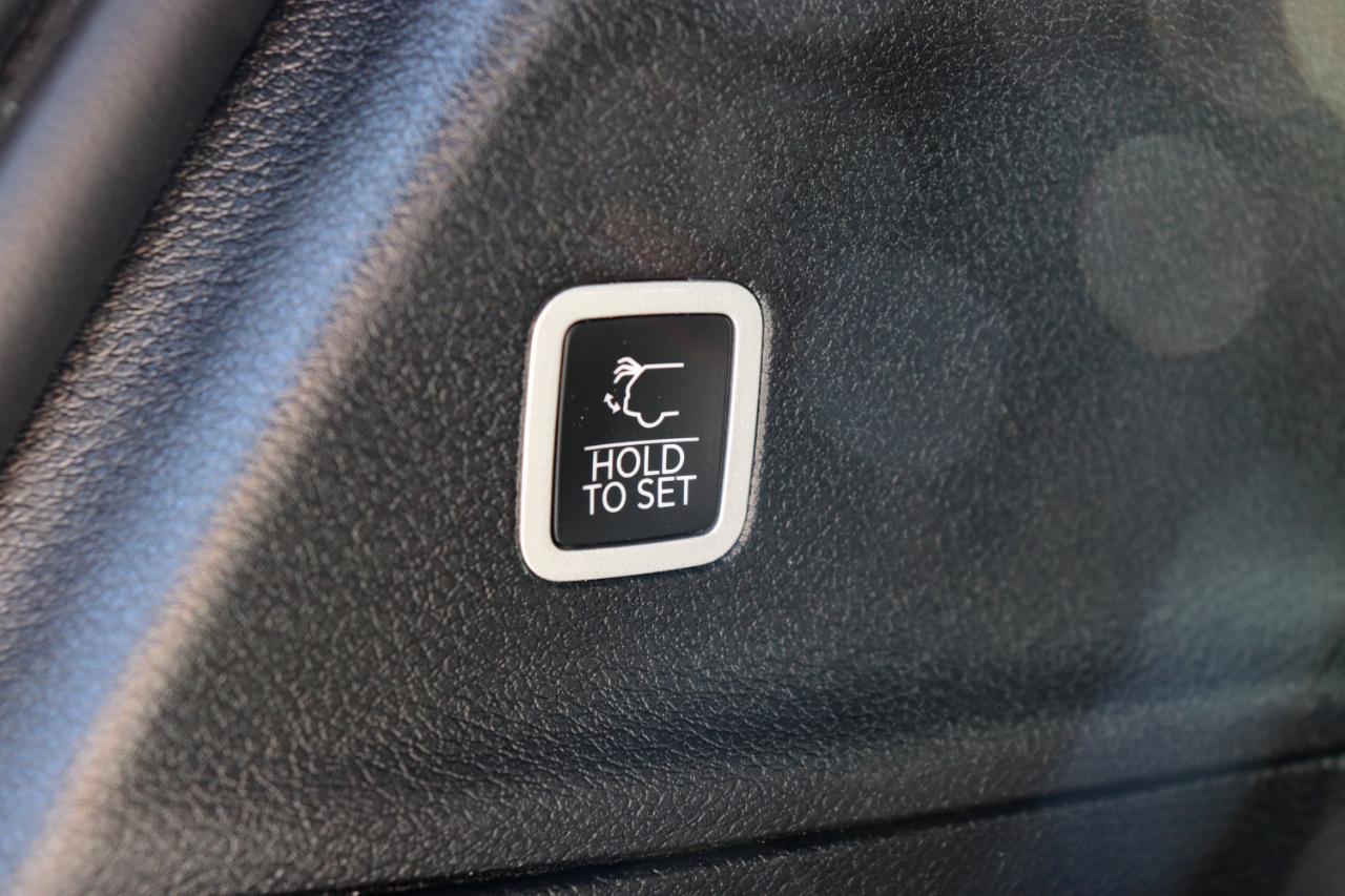 Chrysler Pacifica Select FWD 2027
