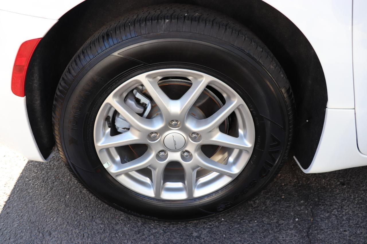 Chrysler Pacifica Select FWD 2027