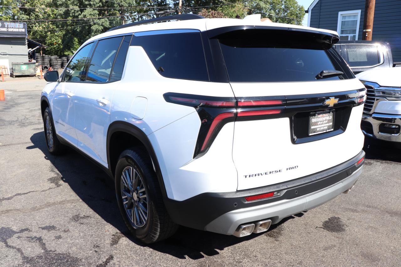 Chevrolet Traverse AWD 4dr LT w/2LT 2026