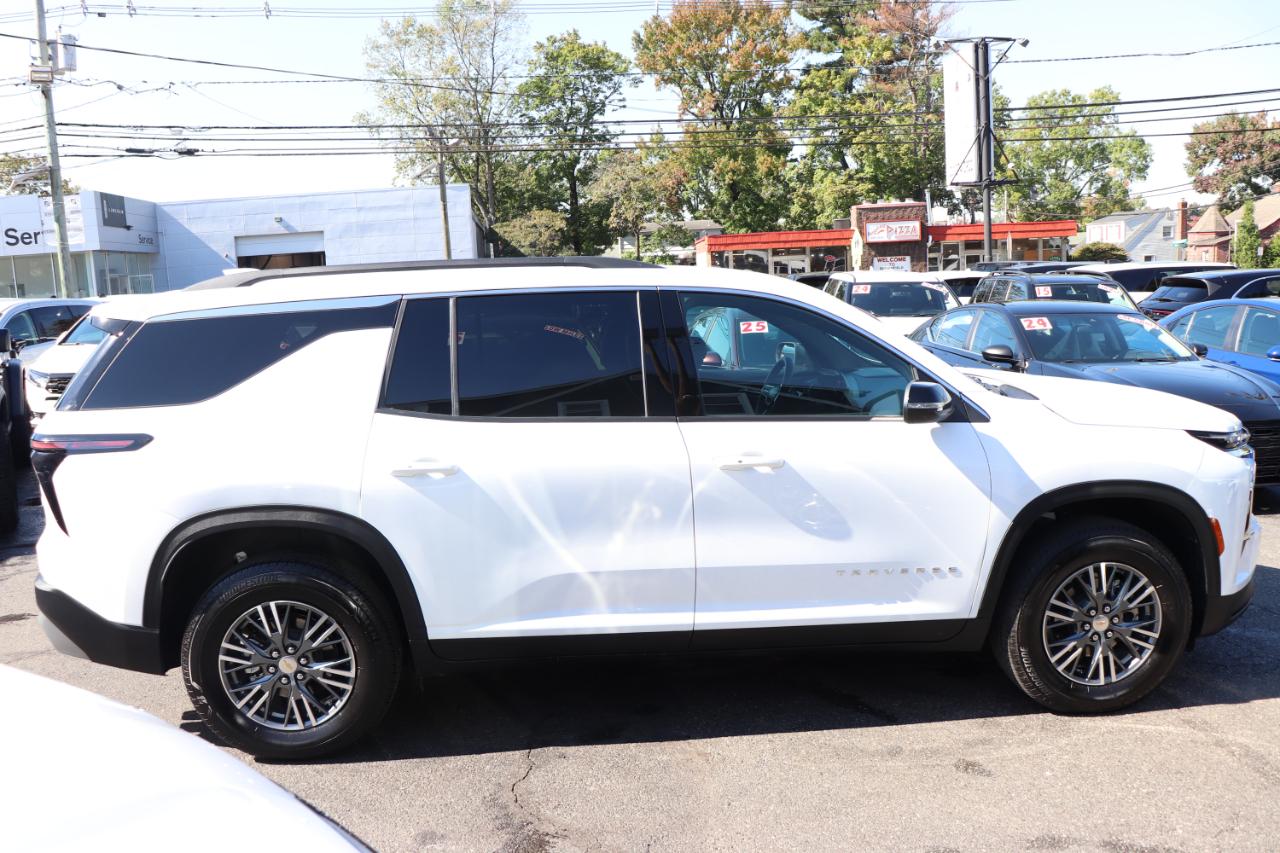 Chevrolet Traverse AWD 4dr LT w/2LT 2026