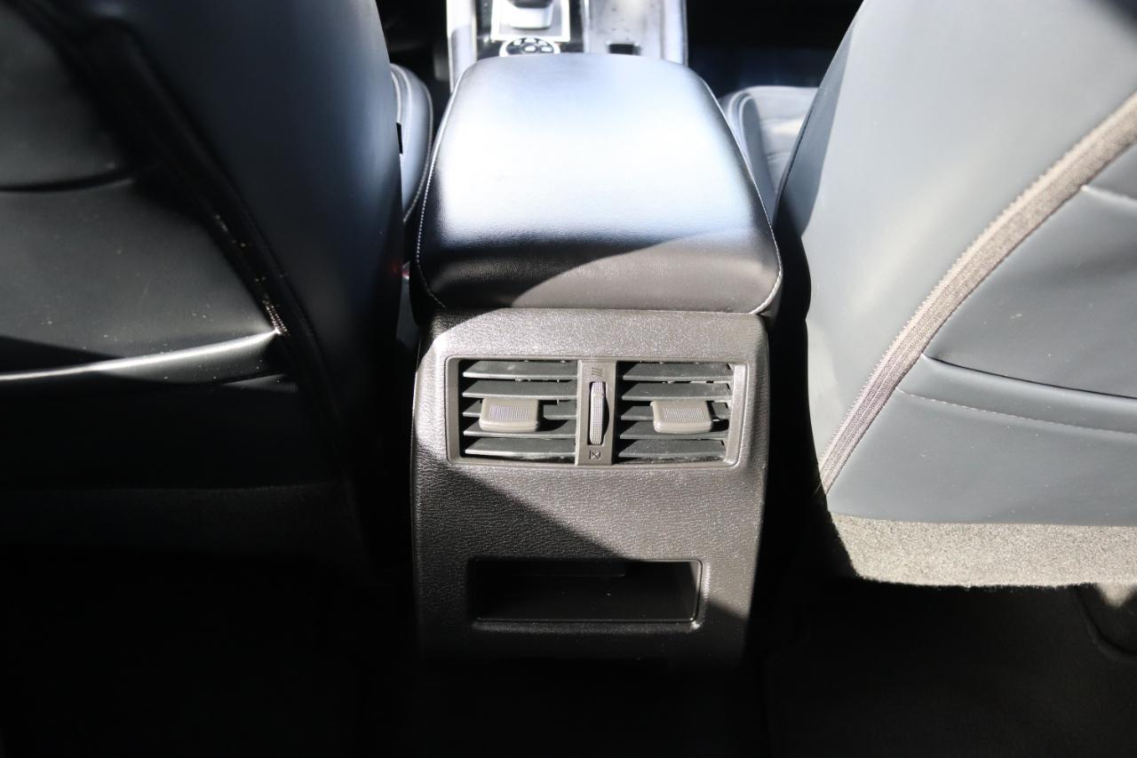 Mitsubishi Outlander SE S-AWC 2024