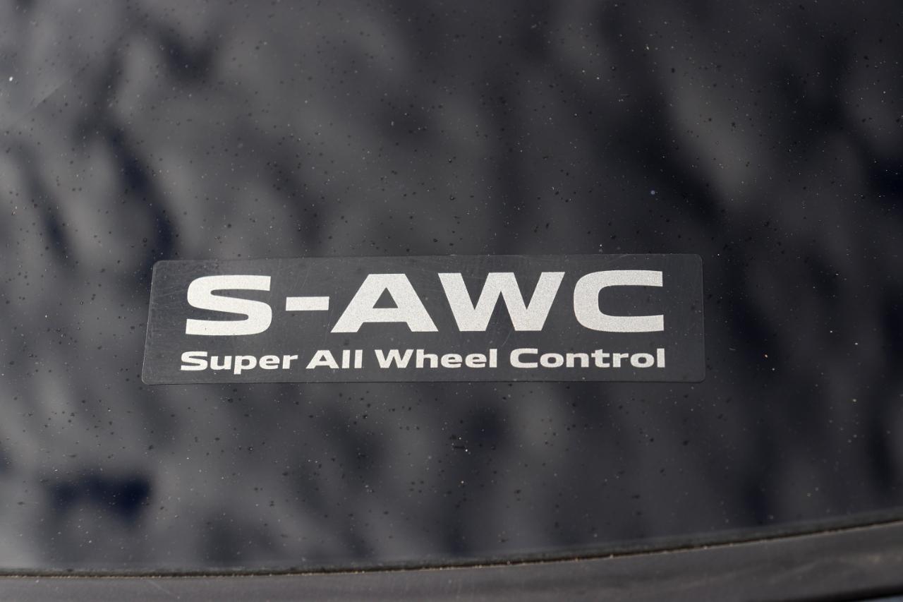 Mitsubishi Outlander SE S-AWC 2024
