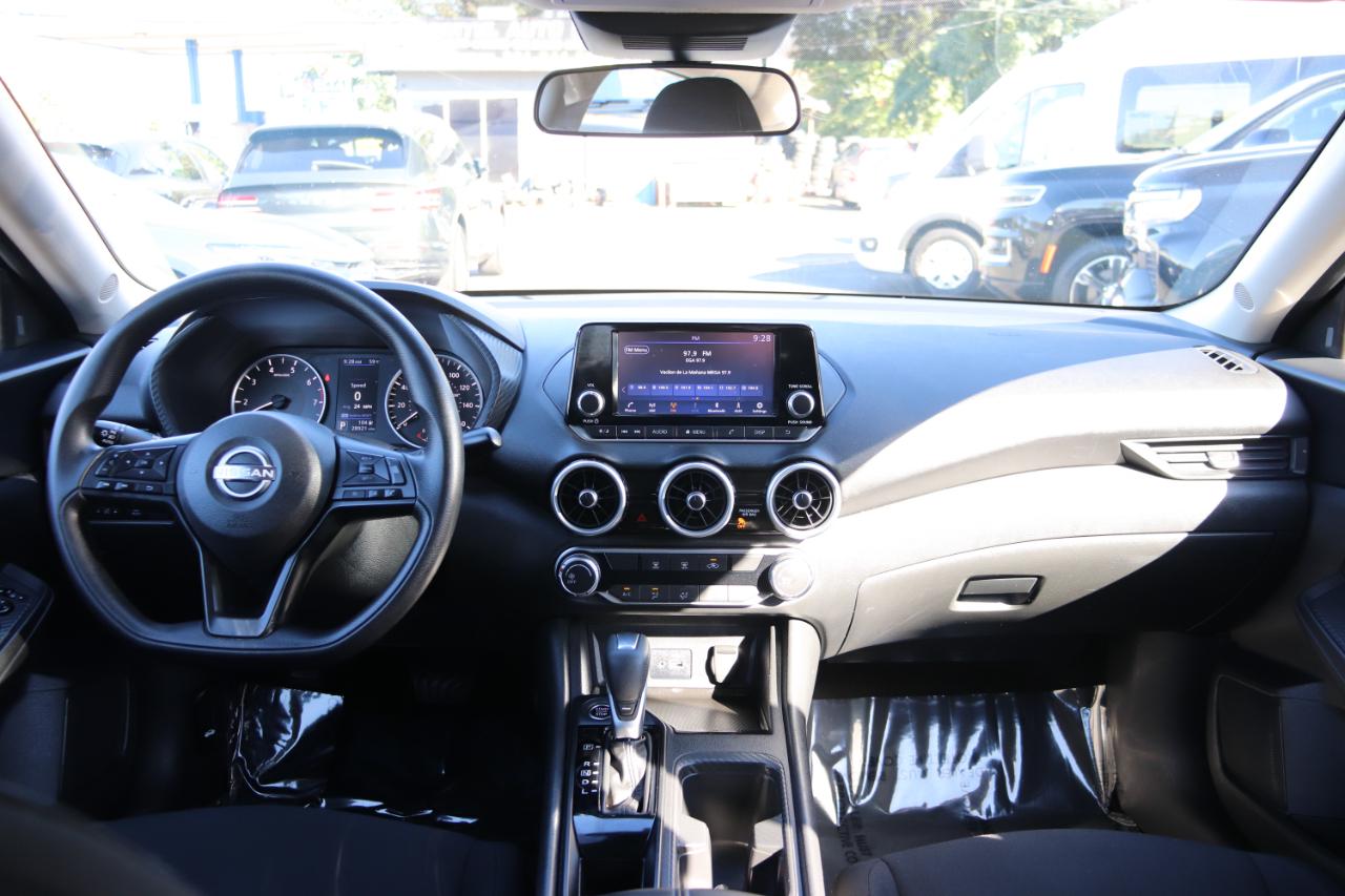 Nissan Sentra S CVT 2025