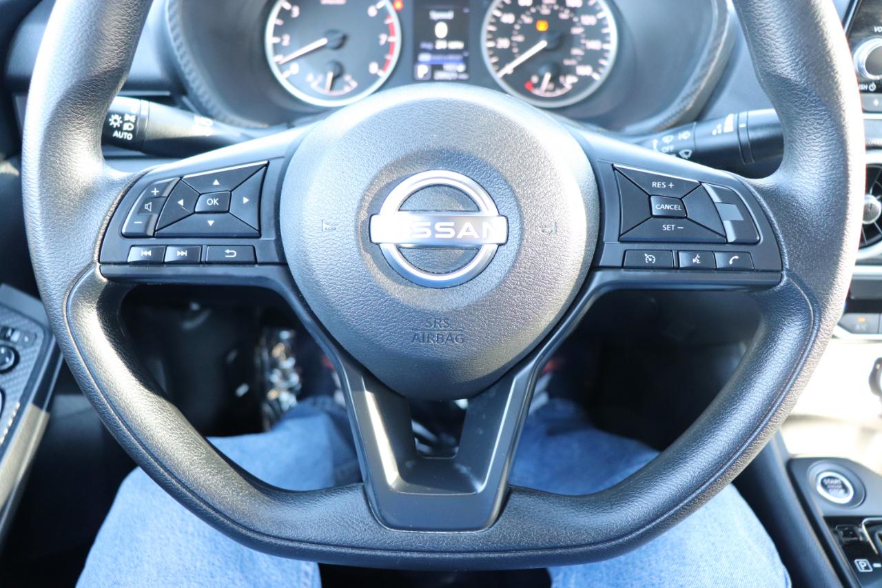 Nissan Sentra S CVT 2025