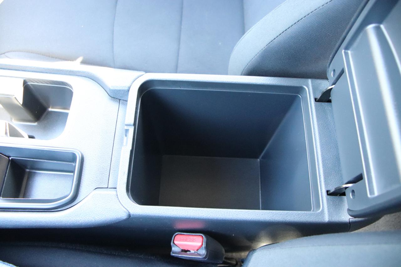 Nissan Sentra S CVT 2025