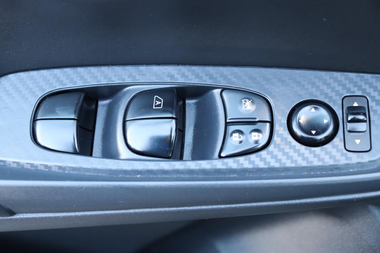 Nissan Sentra S CVT 2025