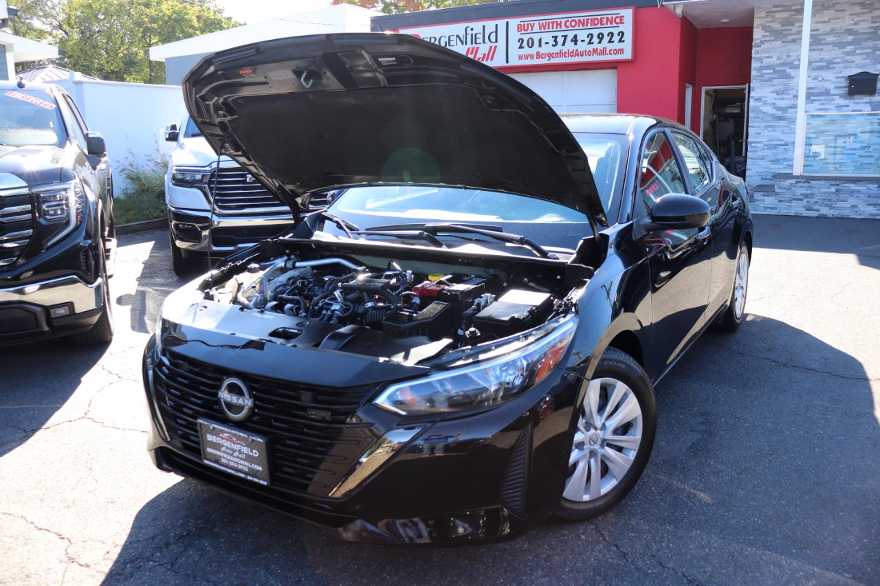 Nissan Sentra S CVT 2025