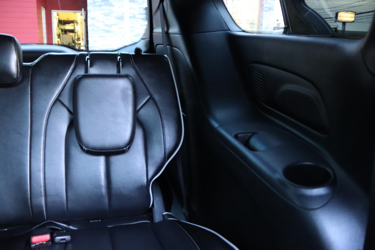 Chrysler Pacifica Limited FWD 2025