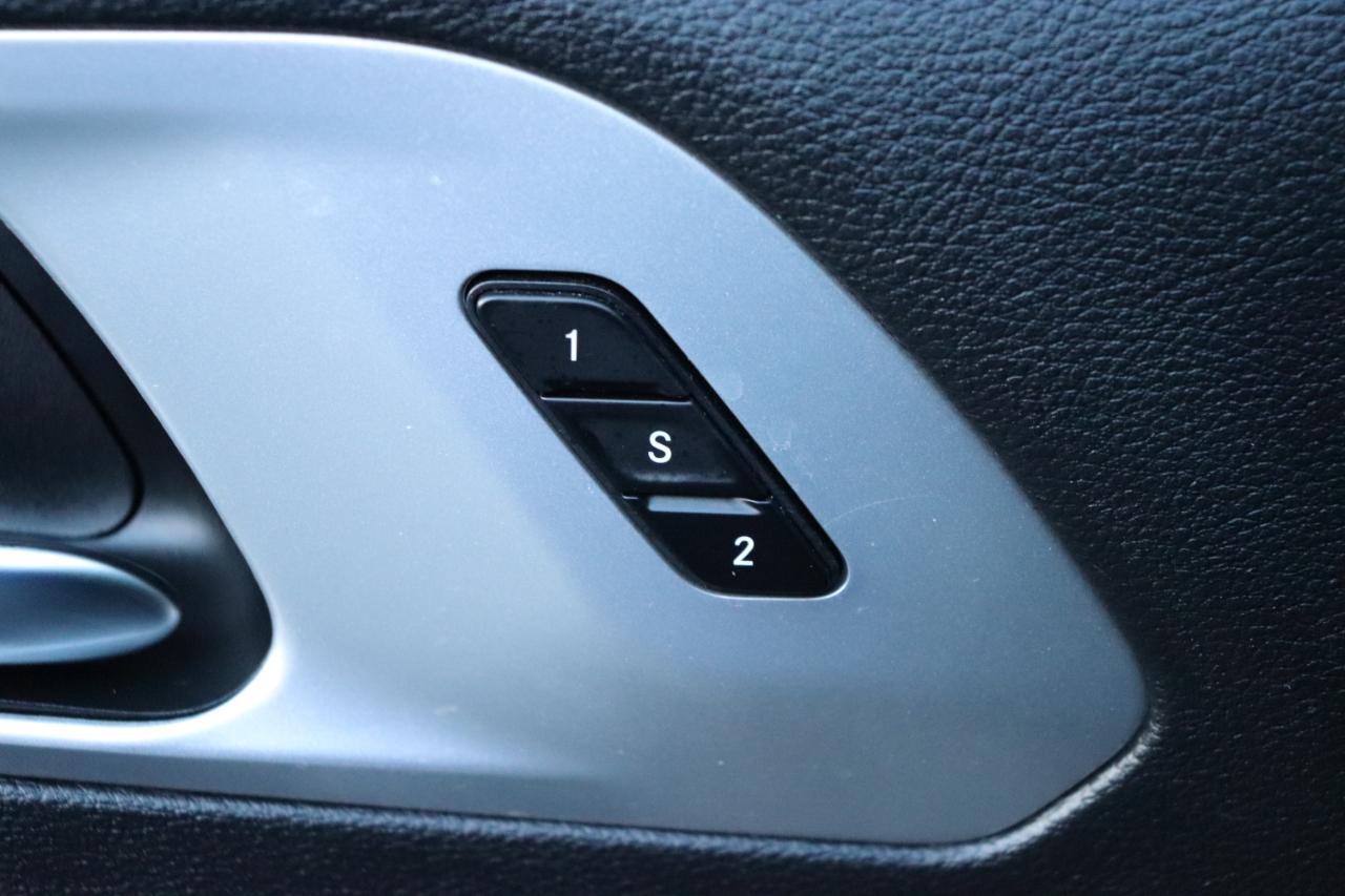 Chrysler Pacifica Limited FWD 2025