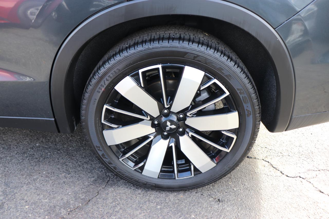 Mitsubishi Outlander SE FWD 2025