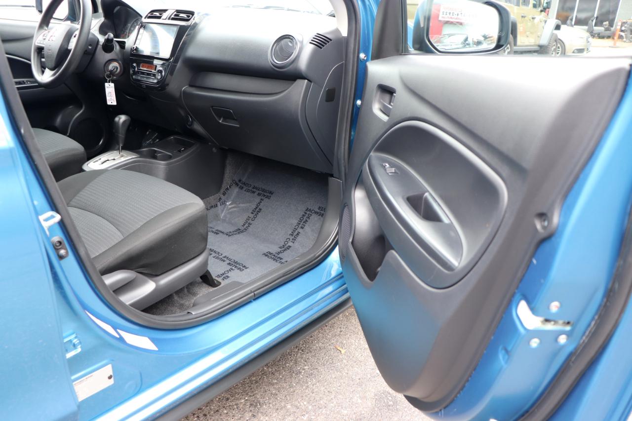 Mitsubishi Mirage G4 ES CVT 2024