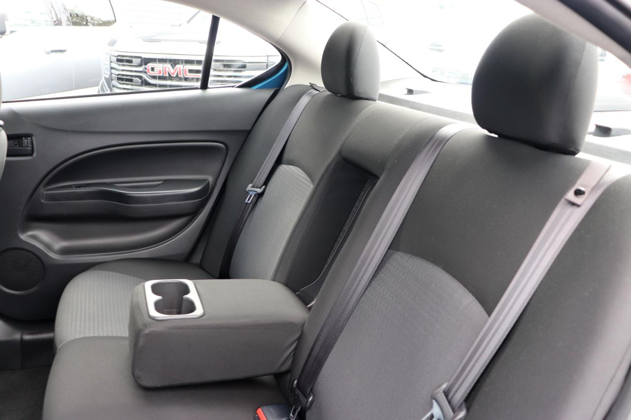 Mitsubishi Mirage G4 ES CVT 2024