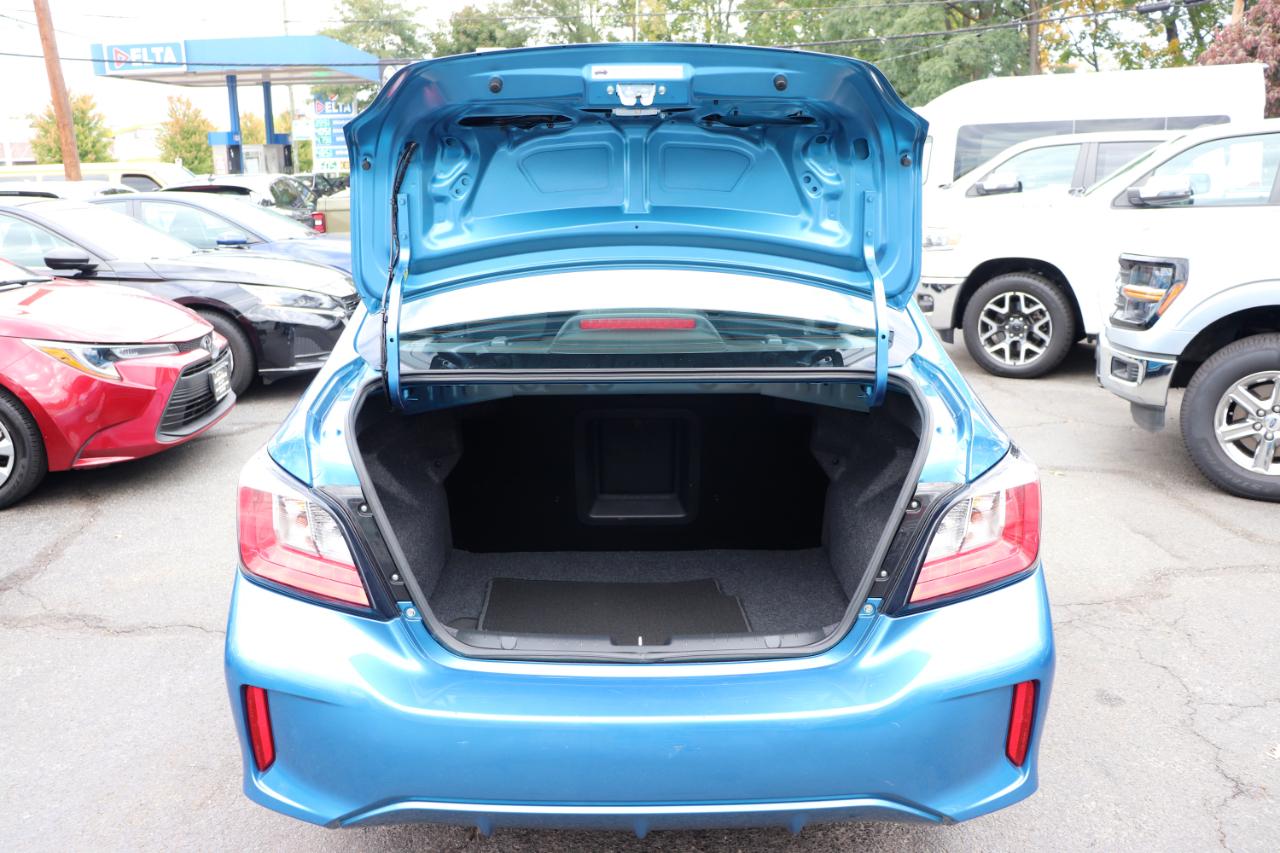 Mitsubishi Mirage G4 ES CVT 2024