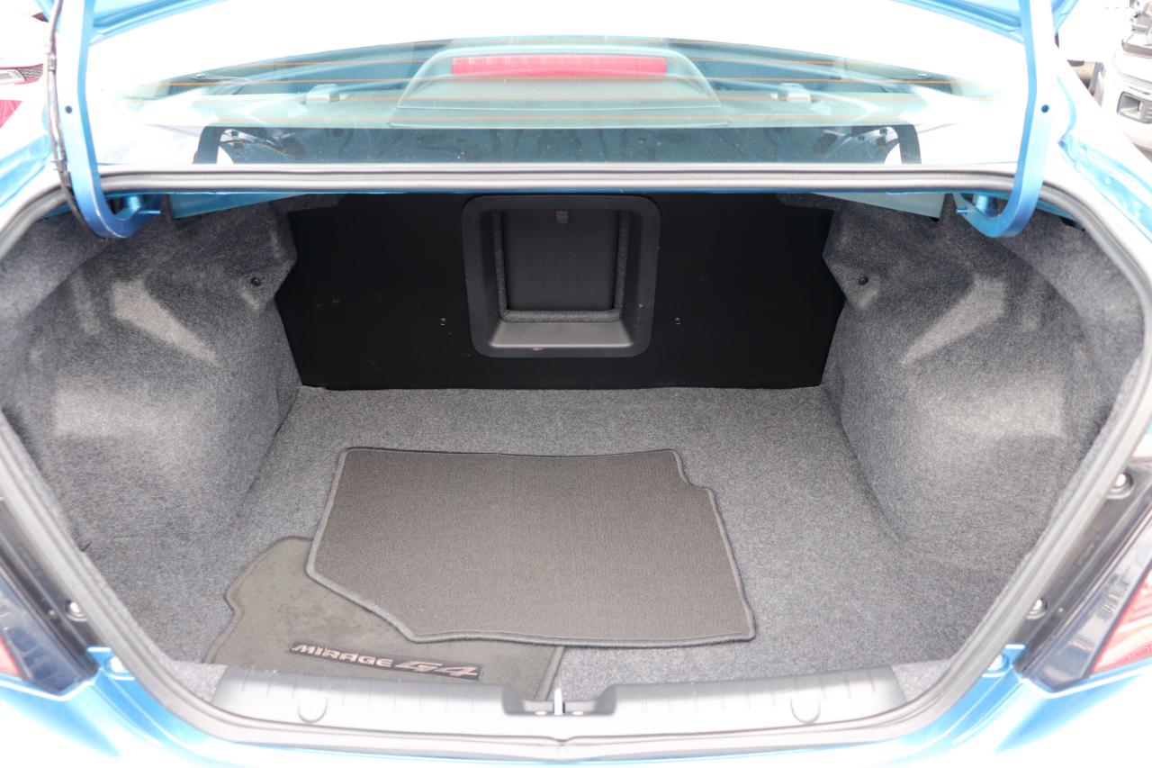 Mitsubishi Mirage G4 ES CVT 2024