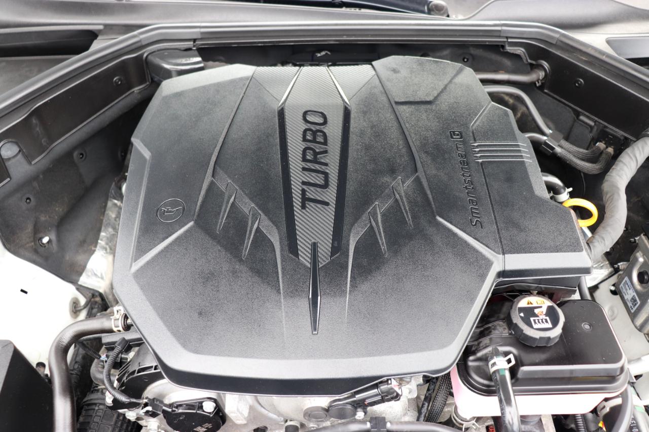Genesis G70 2.5T AWD 2025