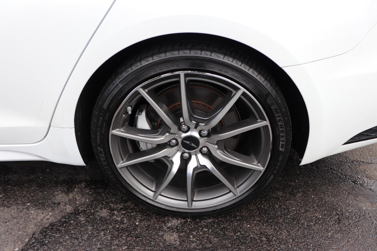 Genesis G70 2.5T AWD 2025