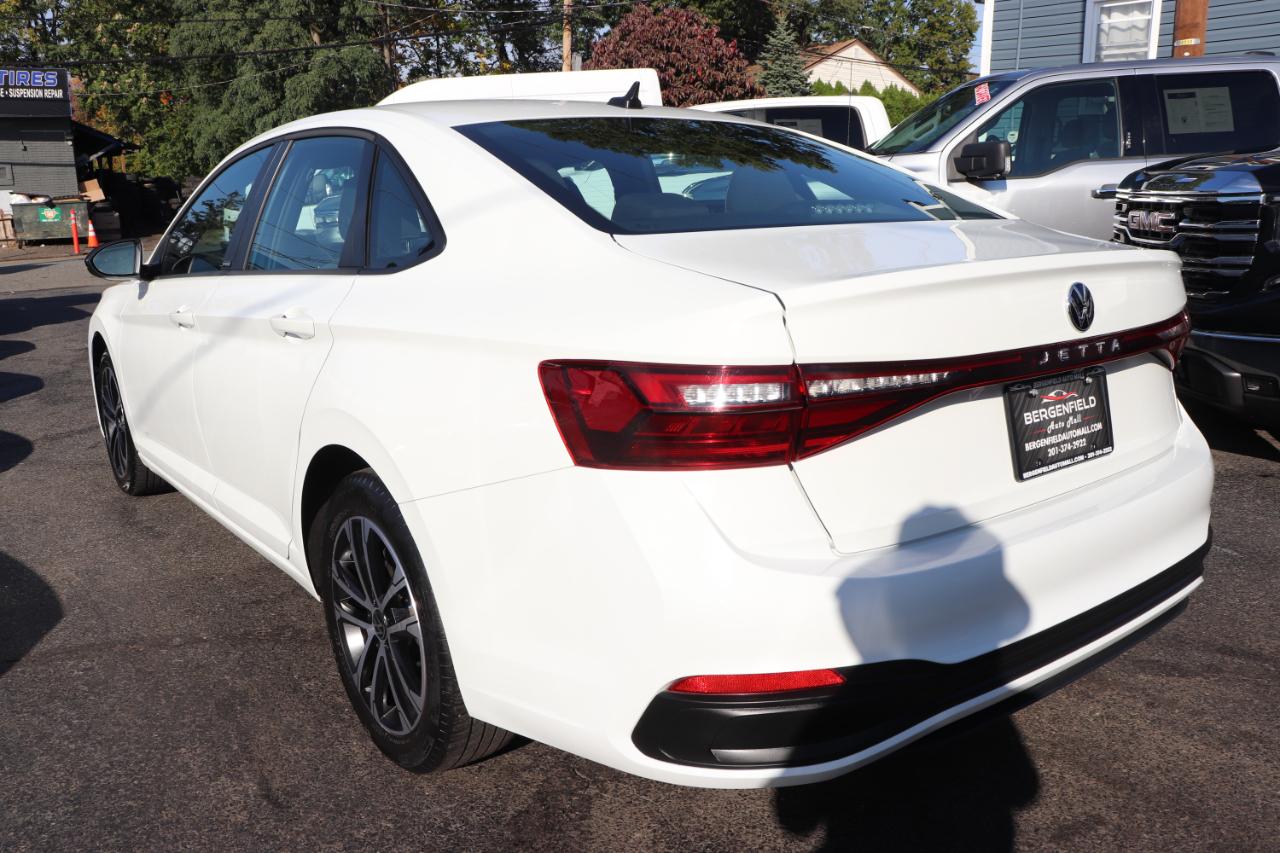 Volkswagen Jetta Sport Auto 2025