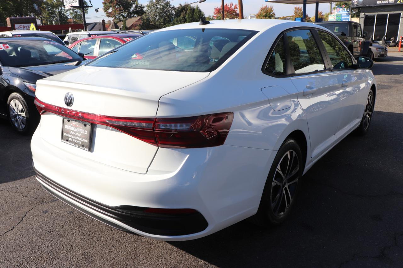 Volkswagen Jetta Sport Auto 2025