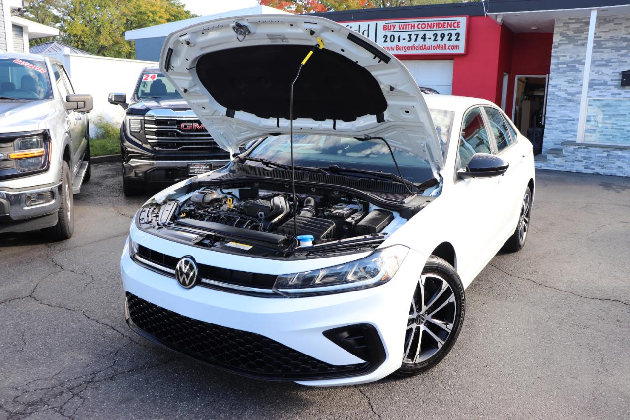 Volkswagen Jetta Sport Auto 2025