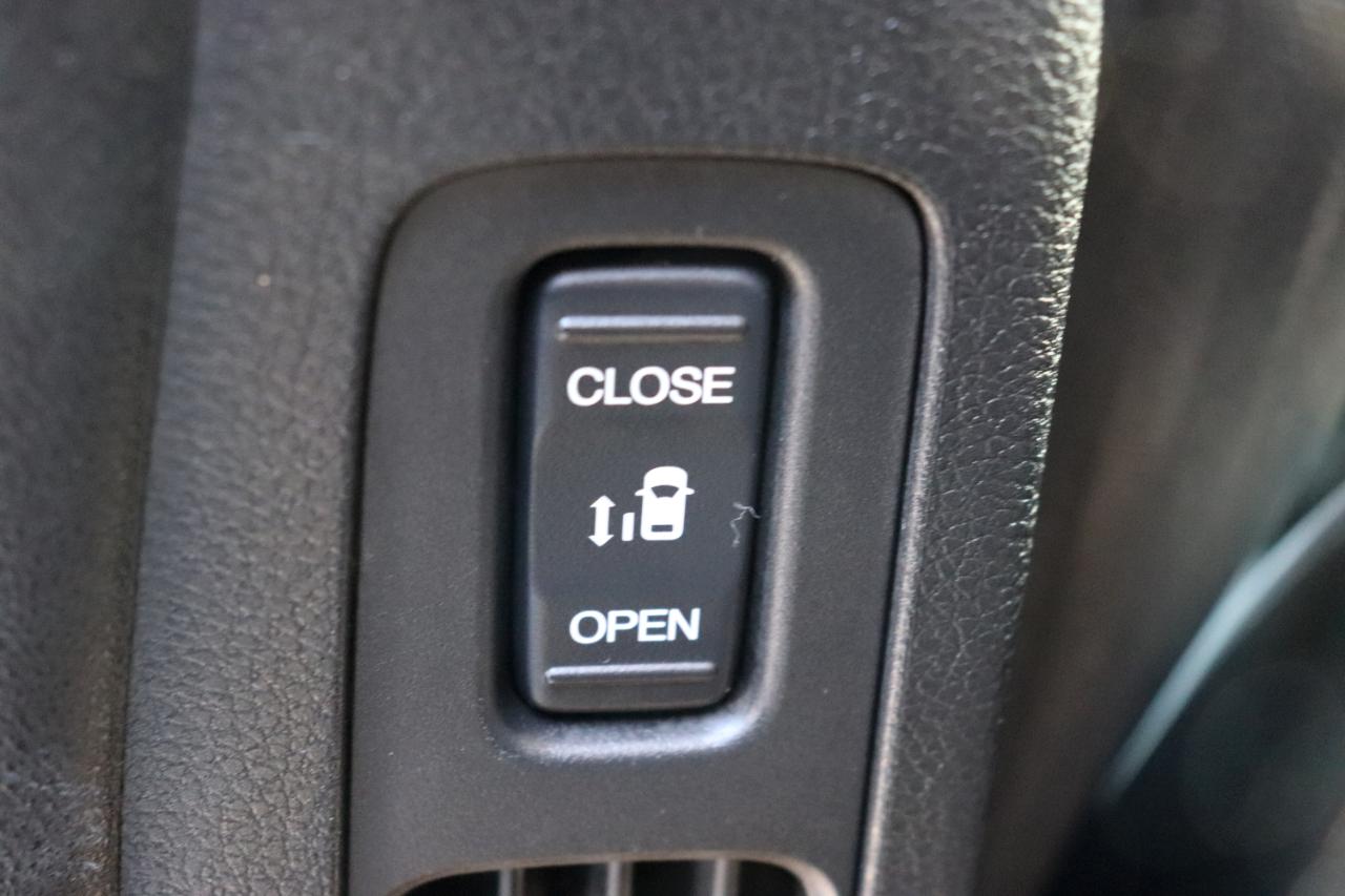 Honda Odyssey Elite Auto 2026