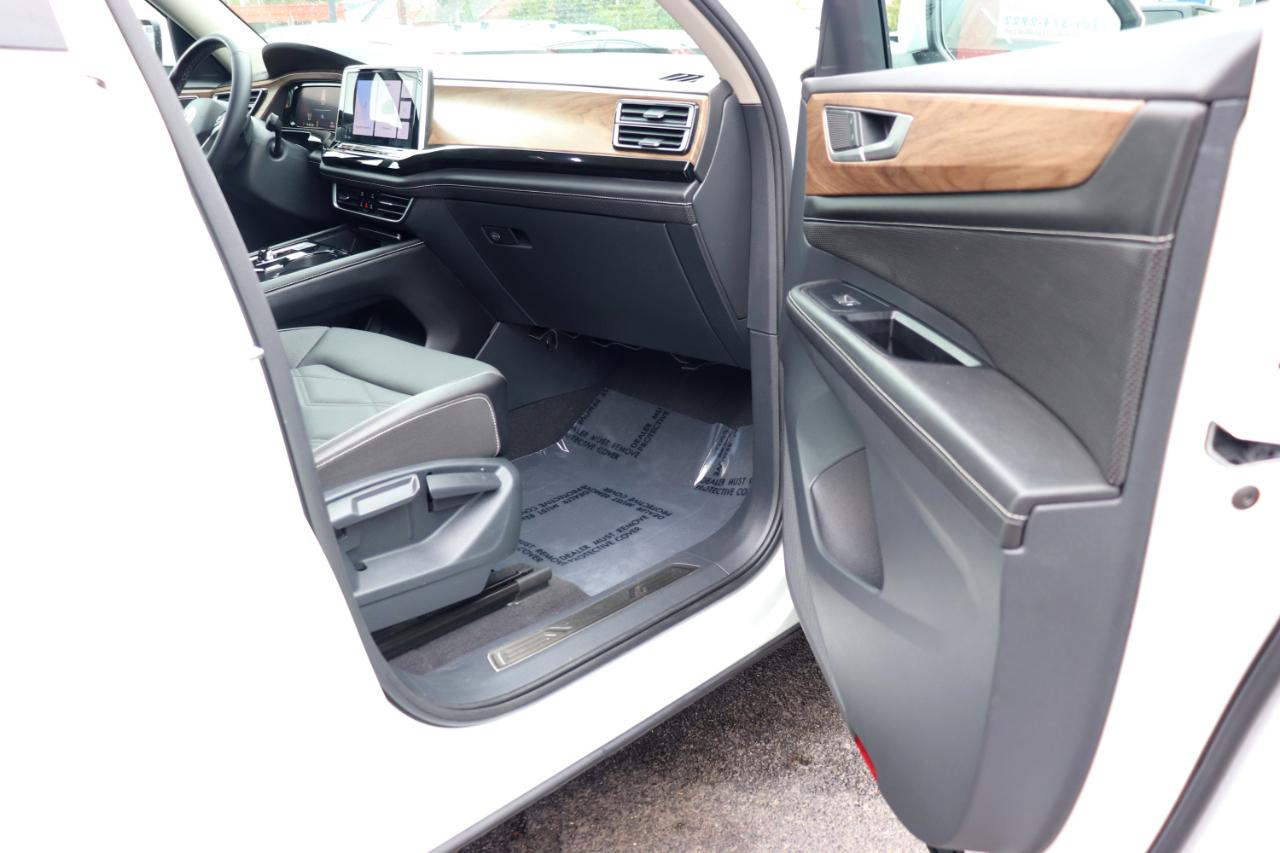 Volkswagen Atlas 2.0T SE w/Technology FWD 2025
