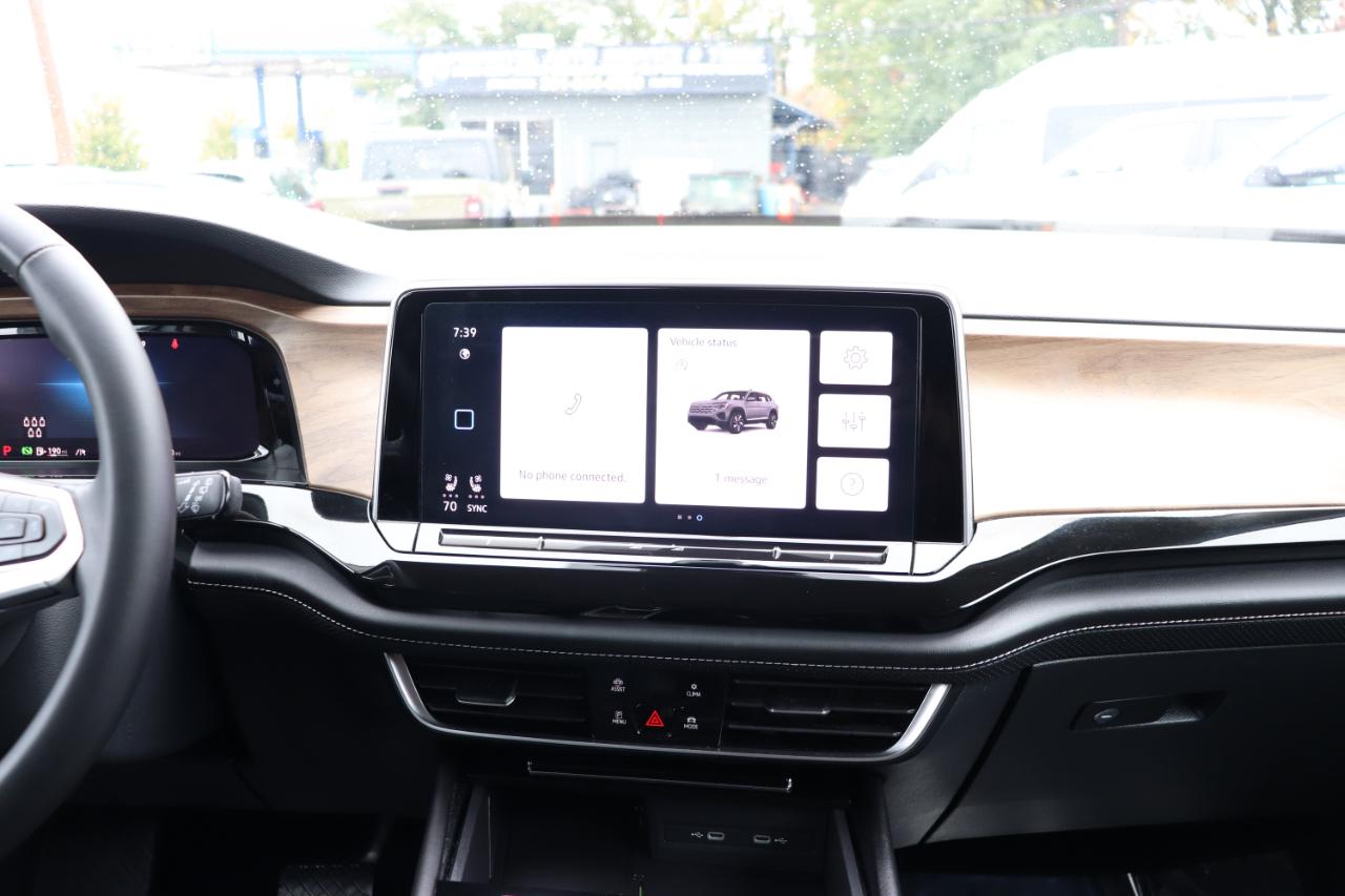 Volkswagen Atlas 2.0T SE w/Technology FWD 2025