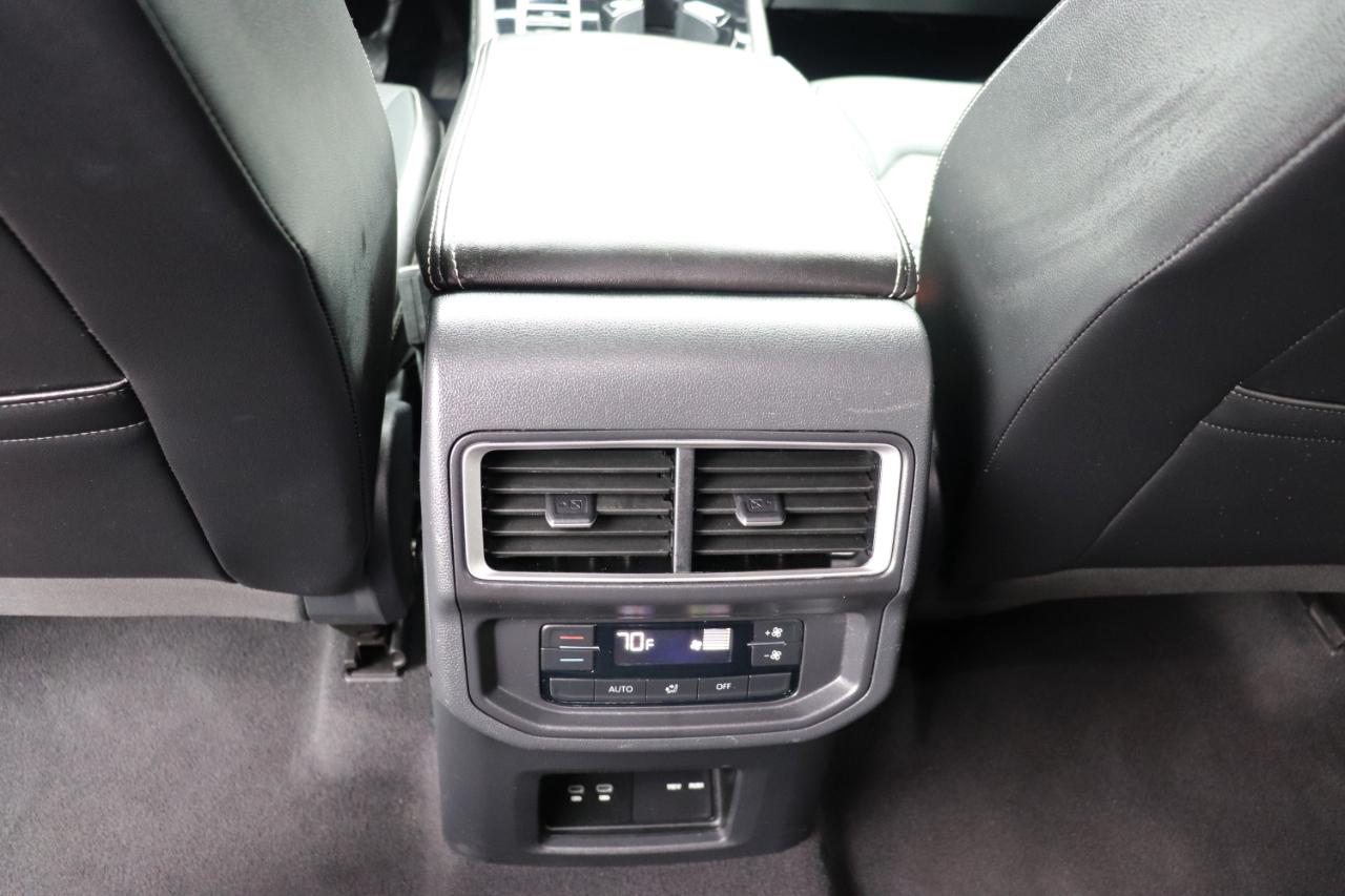 Volkswagen Atlas 2.0T SE w/Technology FWD 2025
