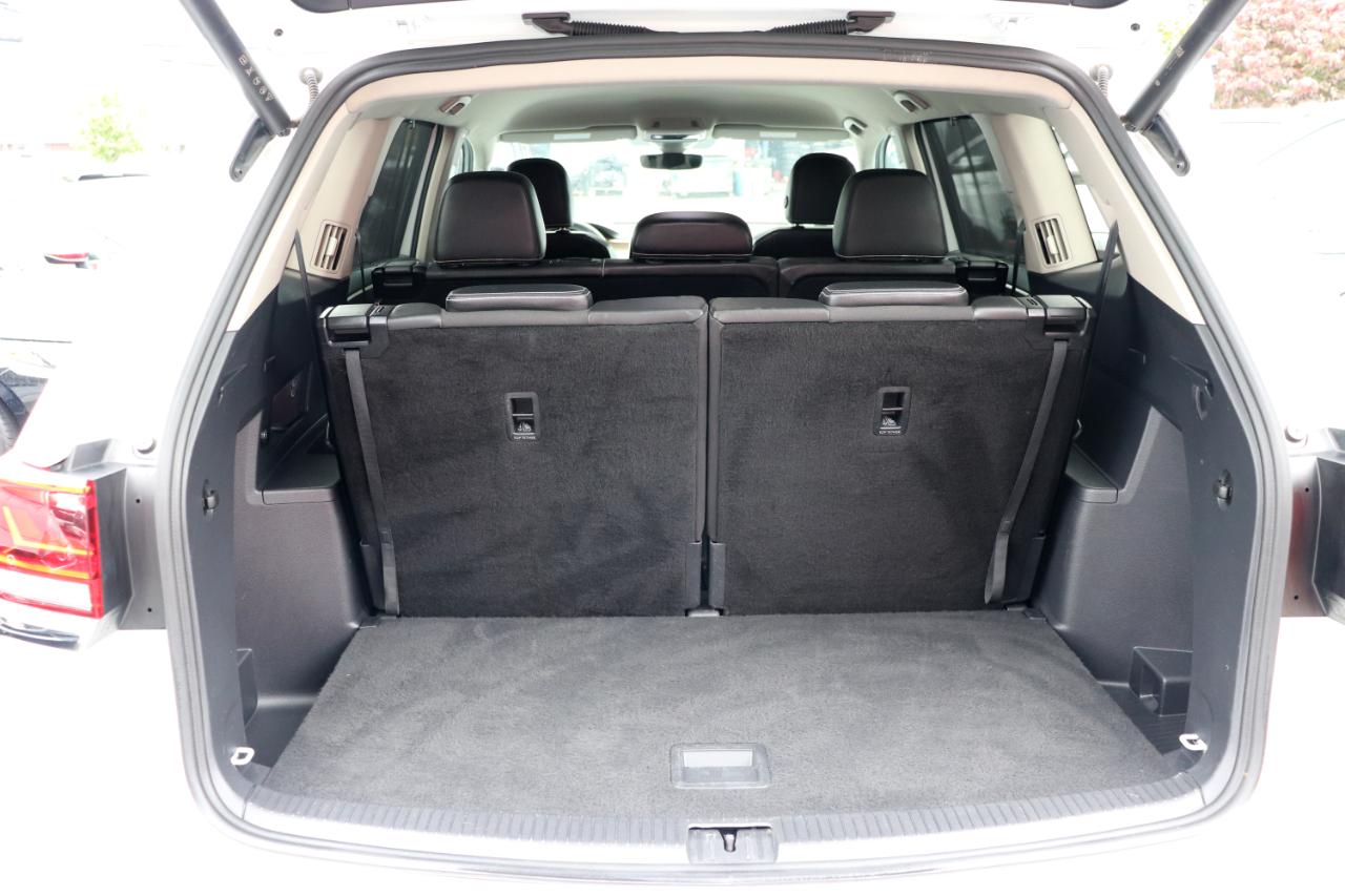 Volkswagen Atlas 2.0T SE w/Technology FWD 2025