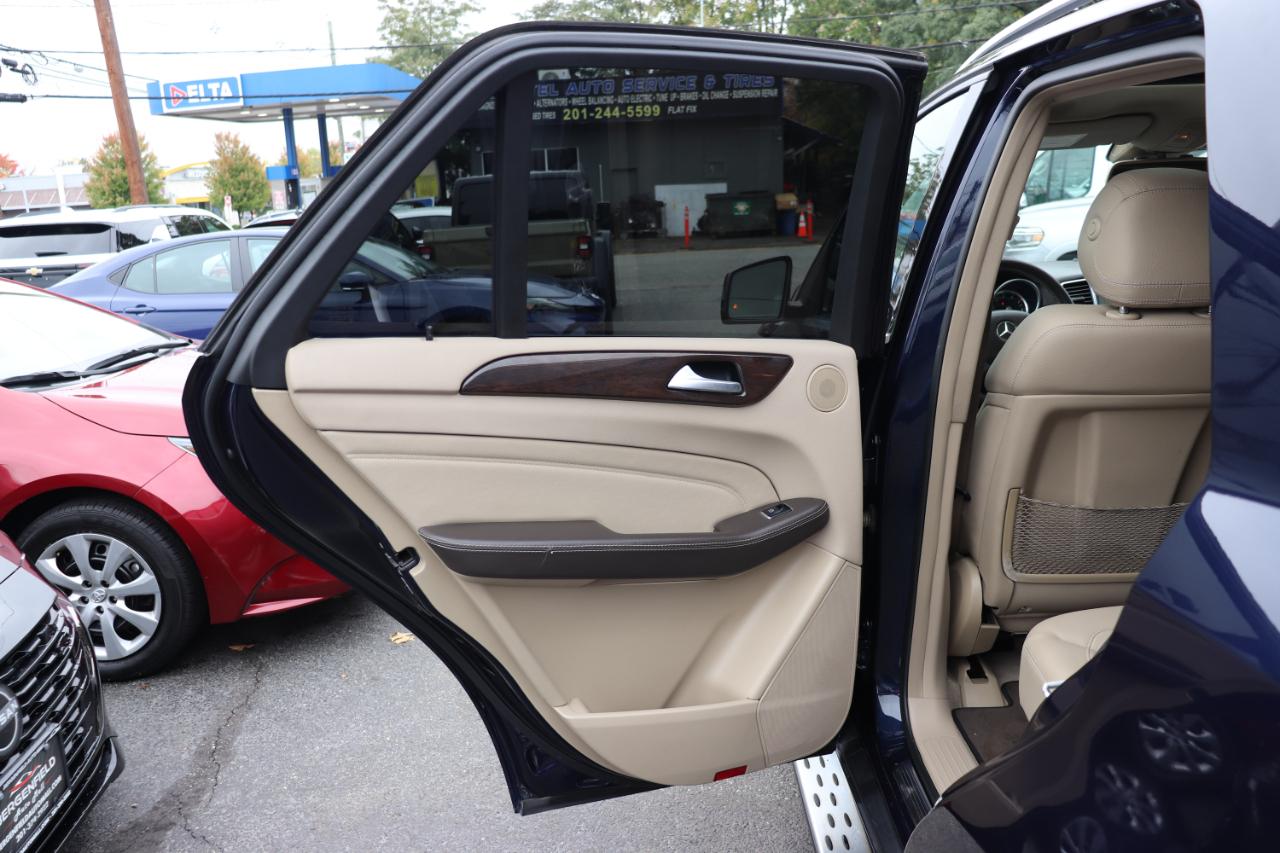 Mercedes-Benz M-Class 4MATIC 4dr ML 350 2015