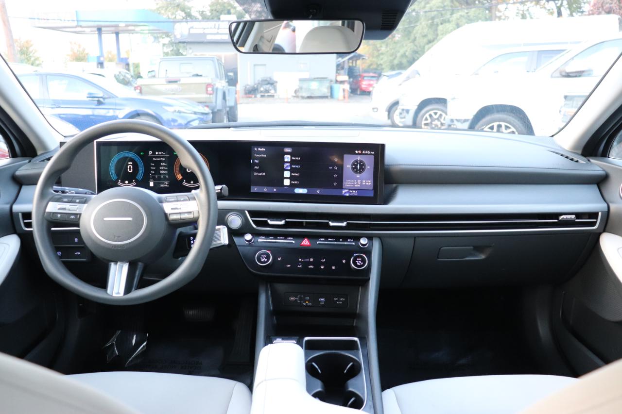 Hyundai Sonata SEL FWD 2025