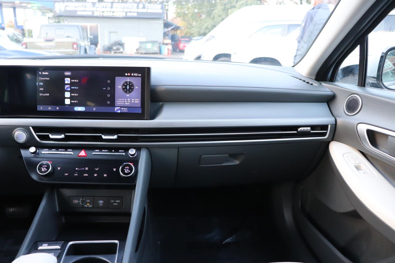 Hyundai Sonata SEL FWD 2025