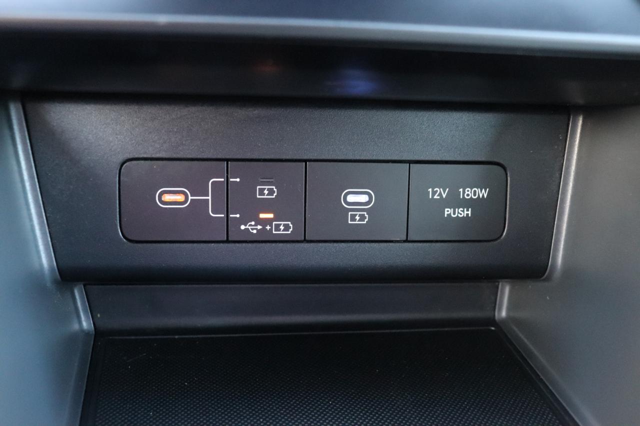 Hyundai Sonata SEL FWD 2025