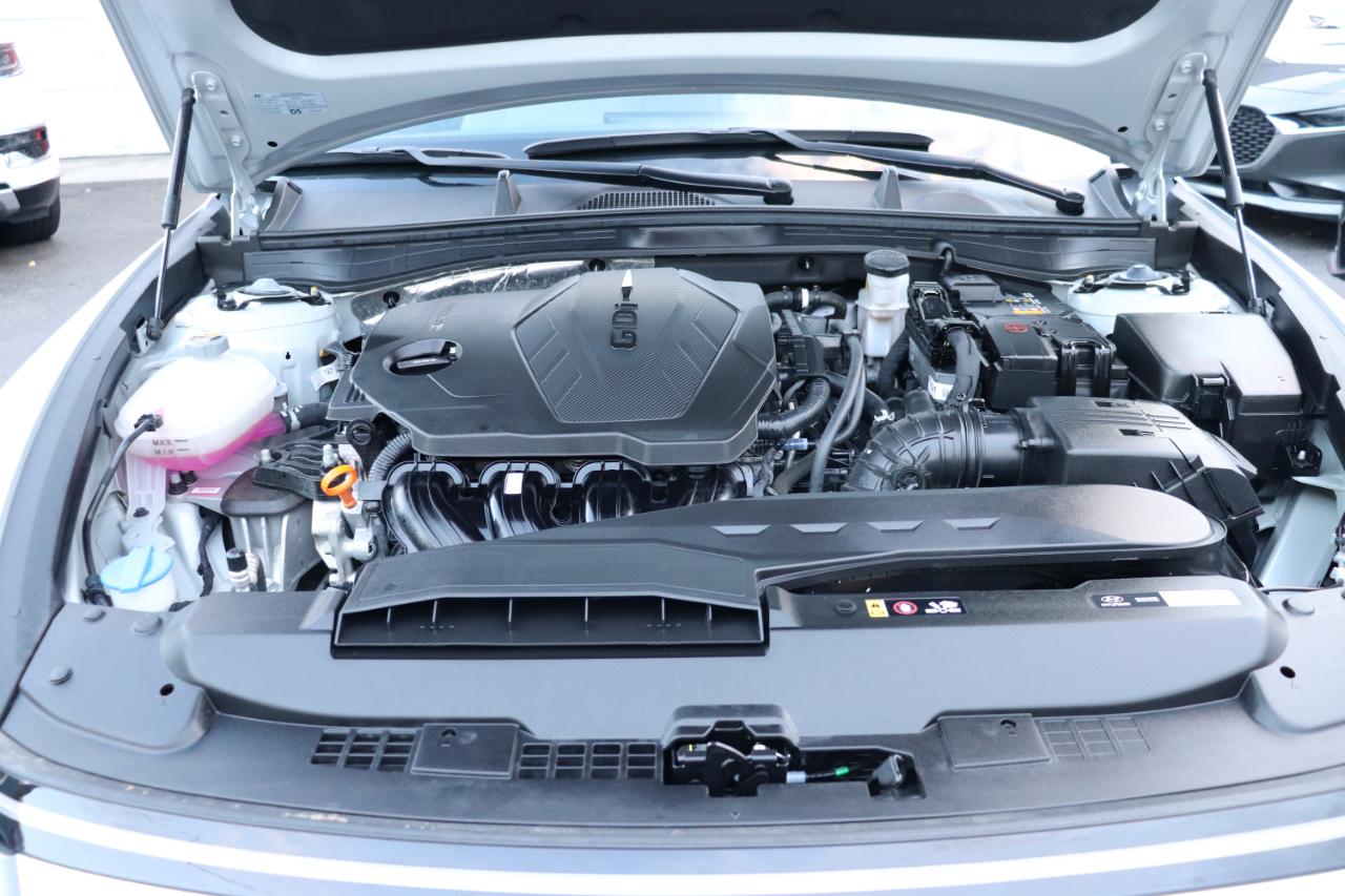 Hyundai Sonata SEL FWD 2025