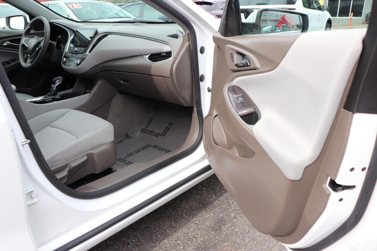 Chevrolet Malibu 4dr Sdn 1LT 2025