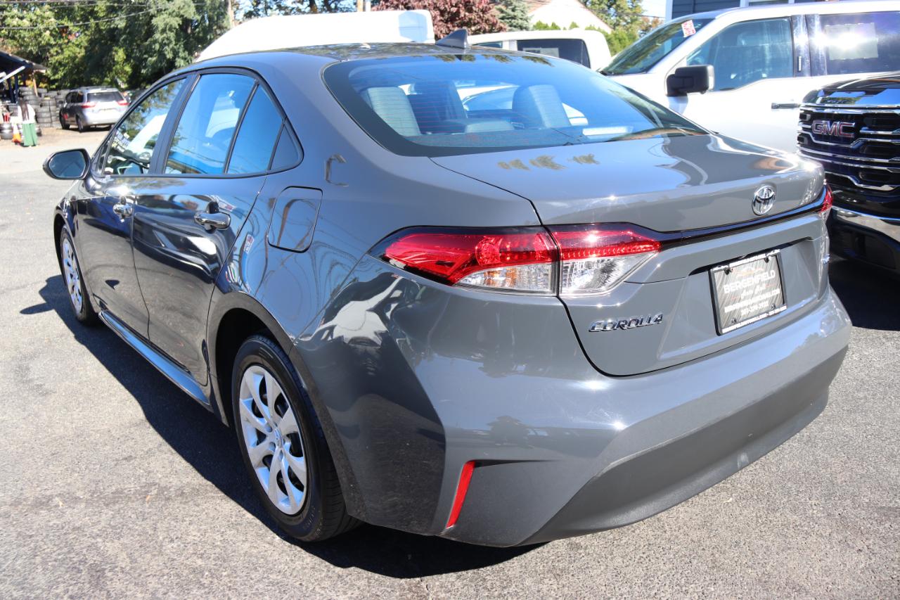 Toyota Corolla LE CVT (Natl) 2026