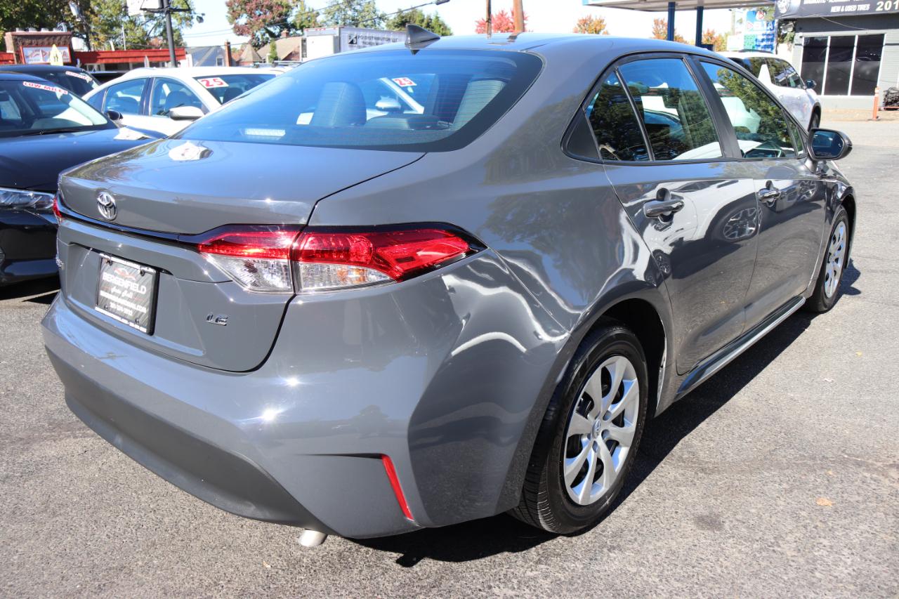Toyota Corolla LE CVT (Natl) 2026