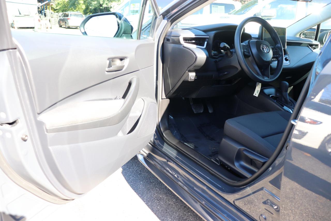 Toyota Corolla LE CVT (Natl) 2026