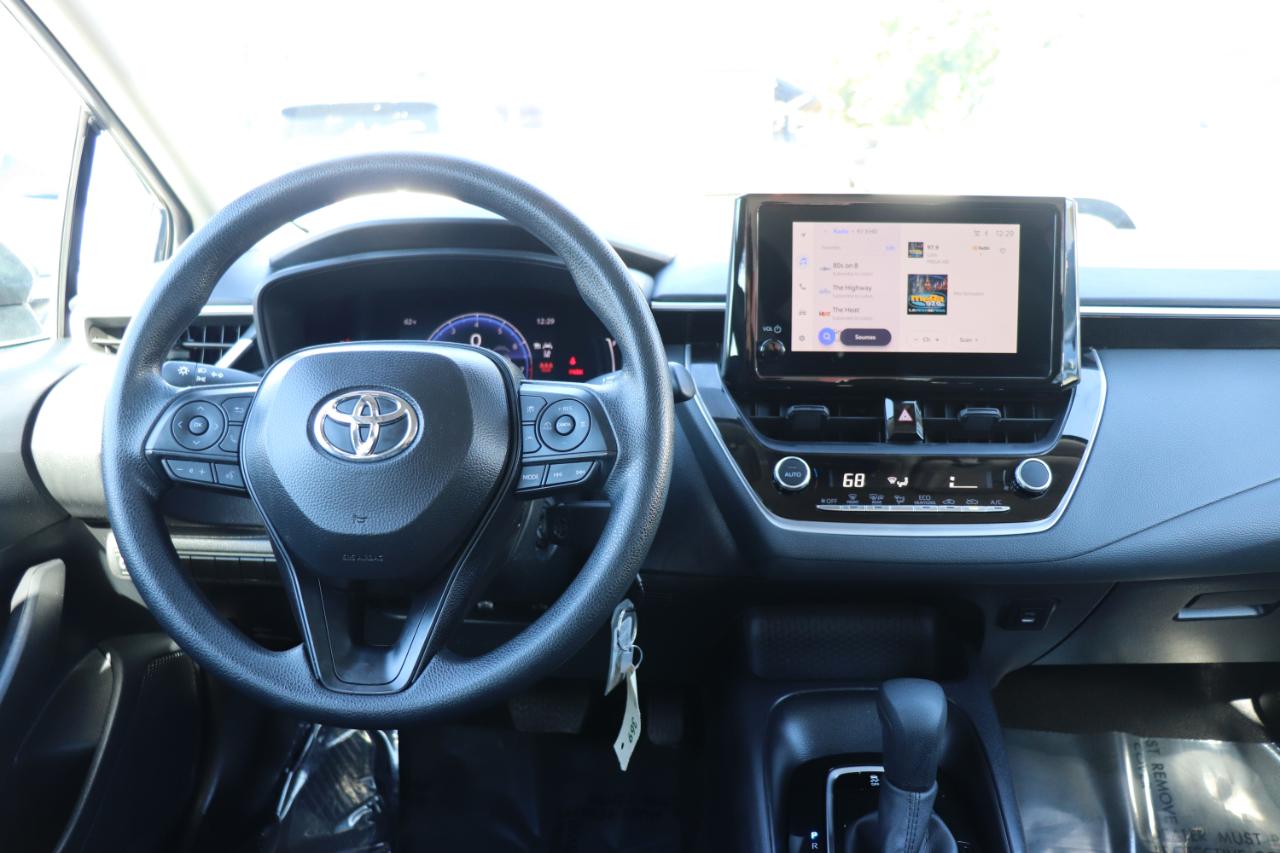 Toyota Corolla LE CVT (Natl) 2026