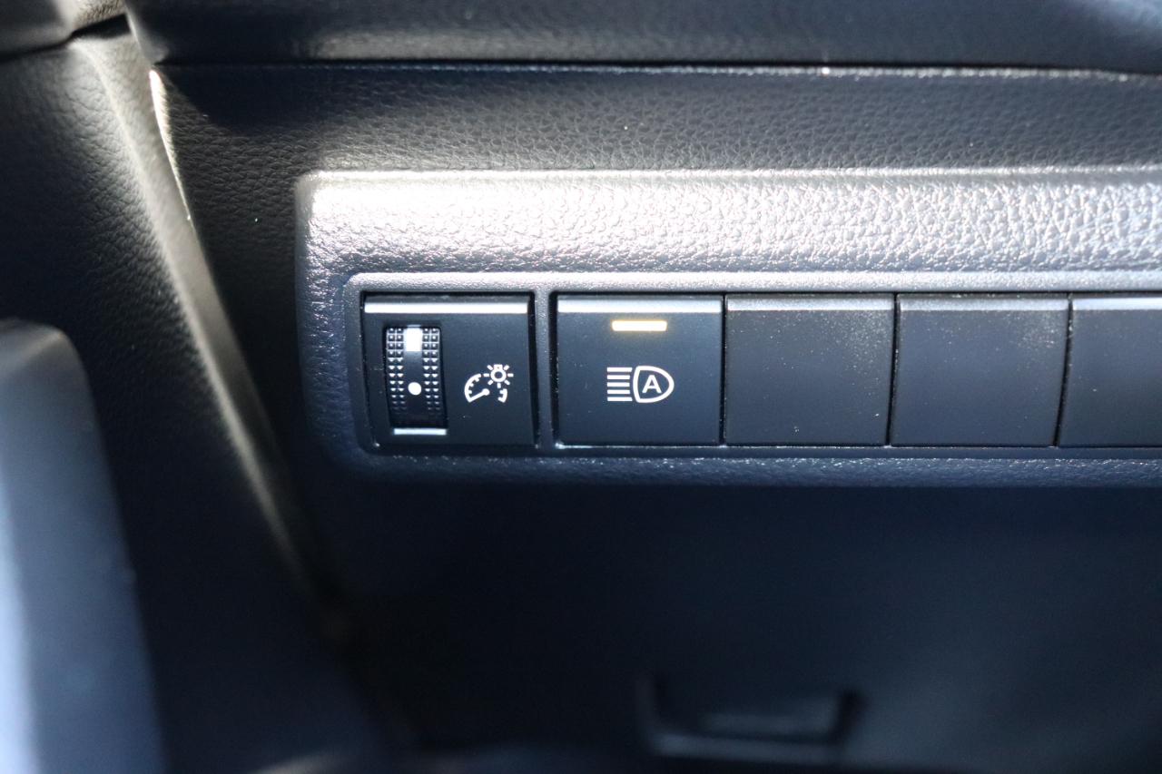 Toyota Corolla LE CVT (Natl) 2026