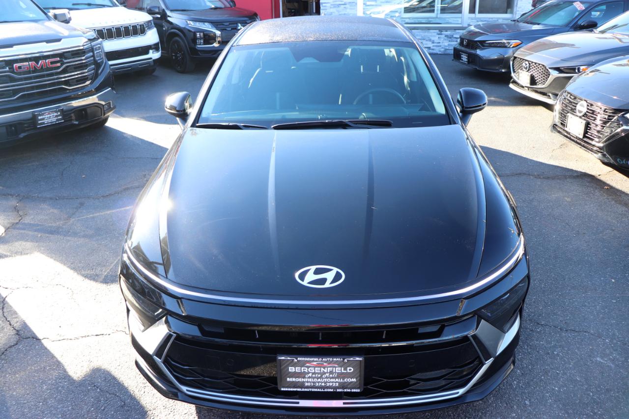 Hyundai Sonata Hybrid Blue FWD 2026