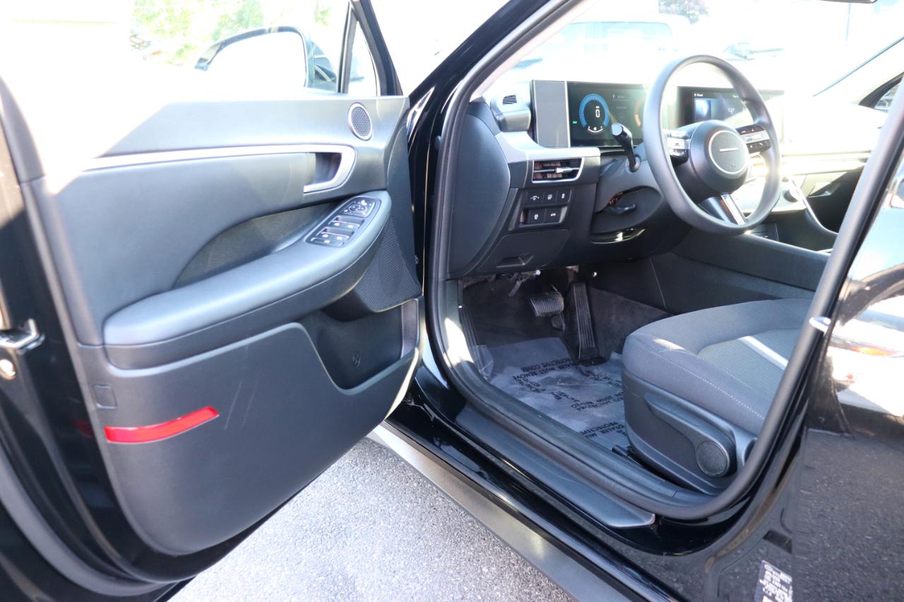 Hyundai Sonata Hybrid Blue FWD 2026