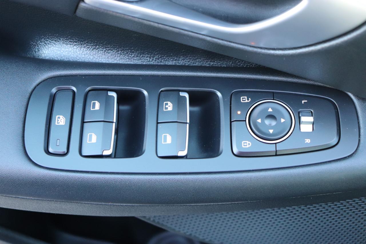 Hyundai Sonata Hybrid Blue FWD 2026