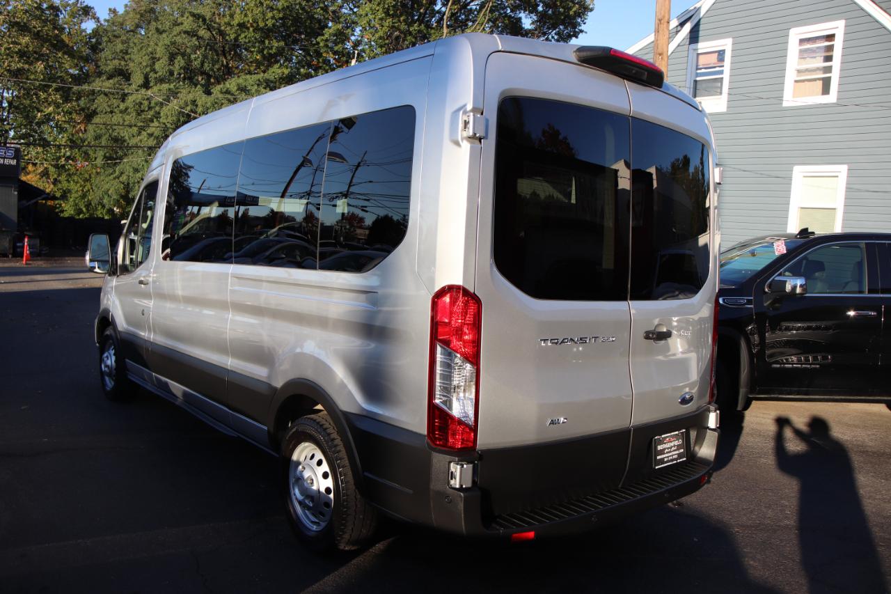 Ford Transit Passenger Wagon T-350 148" Med Roof XLT AWD 2025