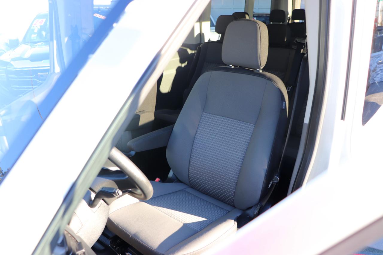 Ford Transit Passenger Wagon T-350 148" Med Roof XLT AWD 2025