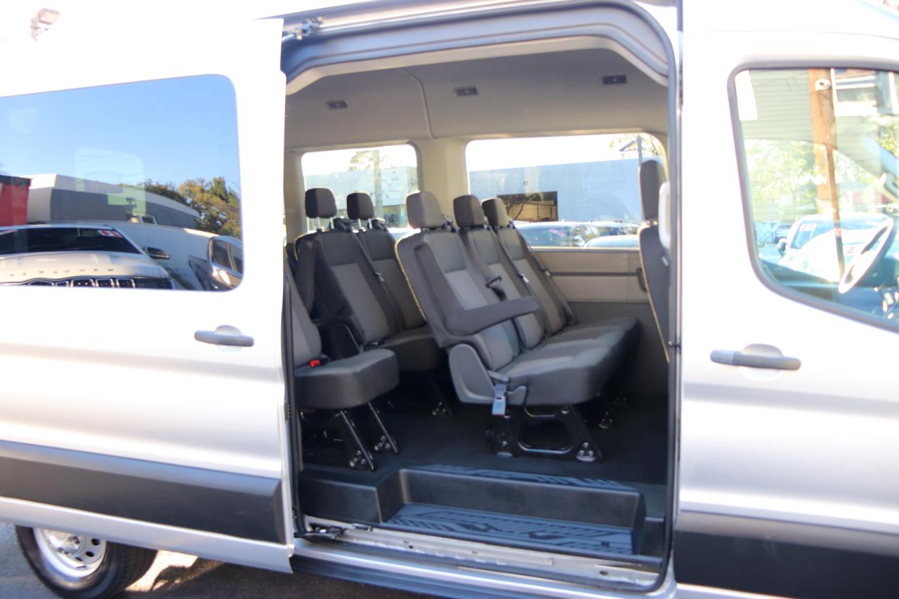 Ford Transit Passenger Wagon T-350 148" Med Roof XLT AWD 2025