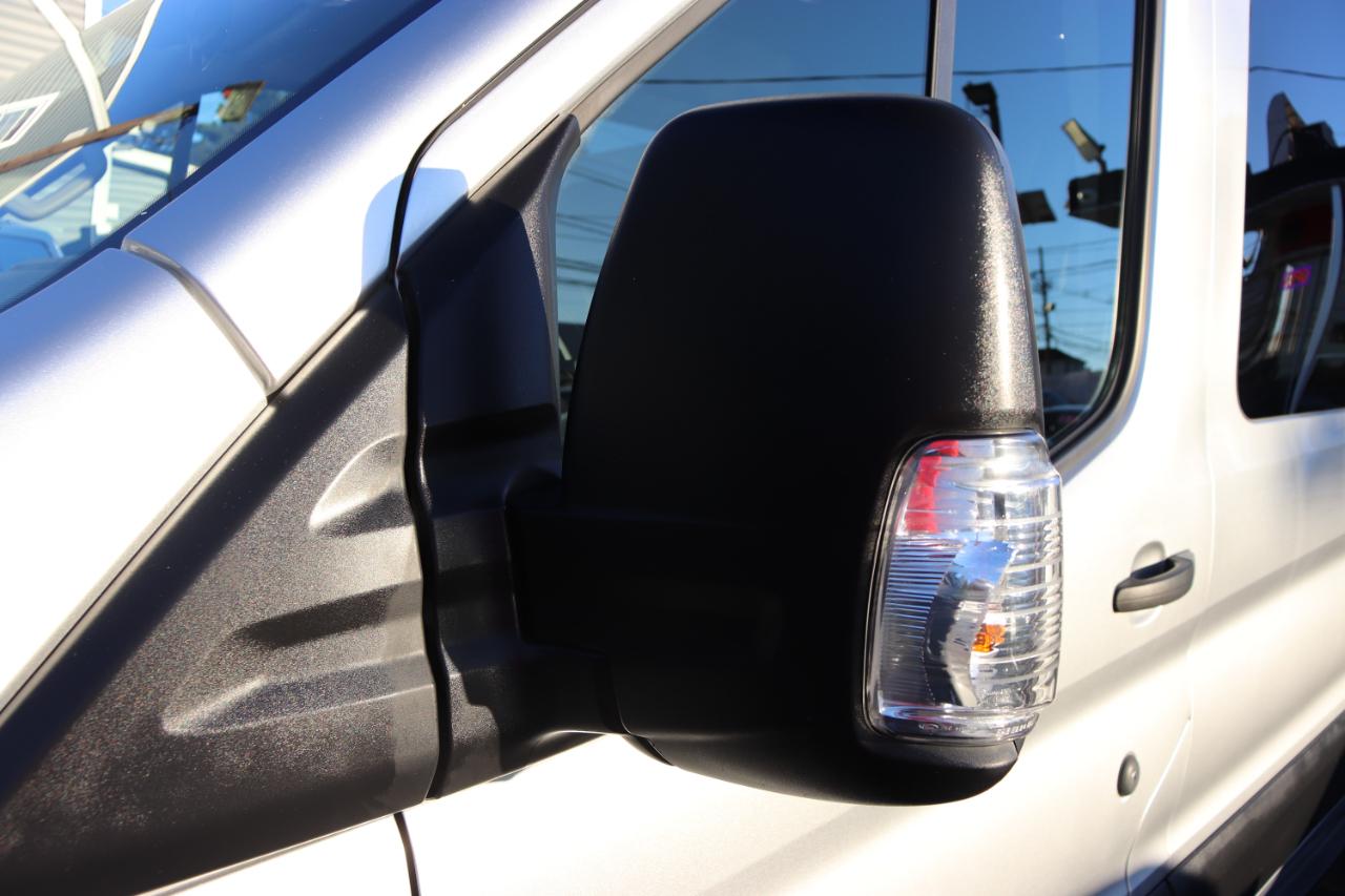 Ford Transit Passenger Wagon T-350 148" Med Roof XLT AWD 2025