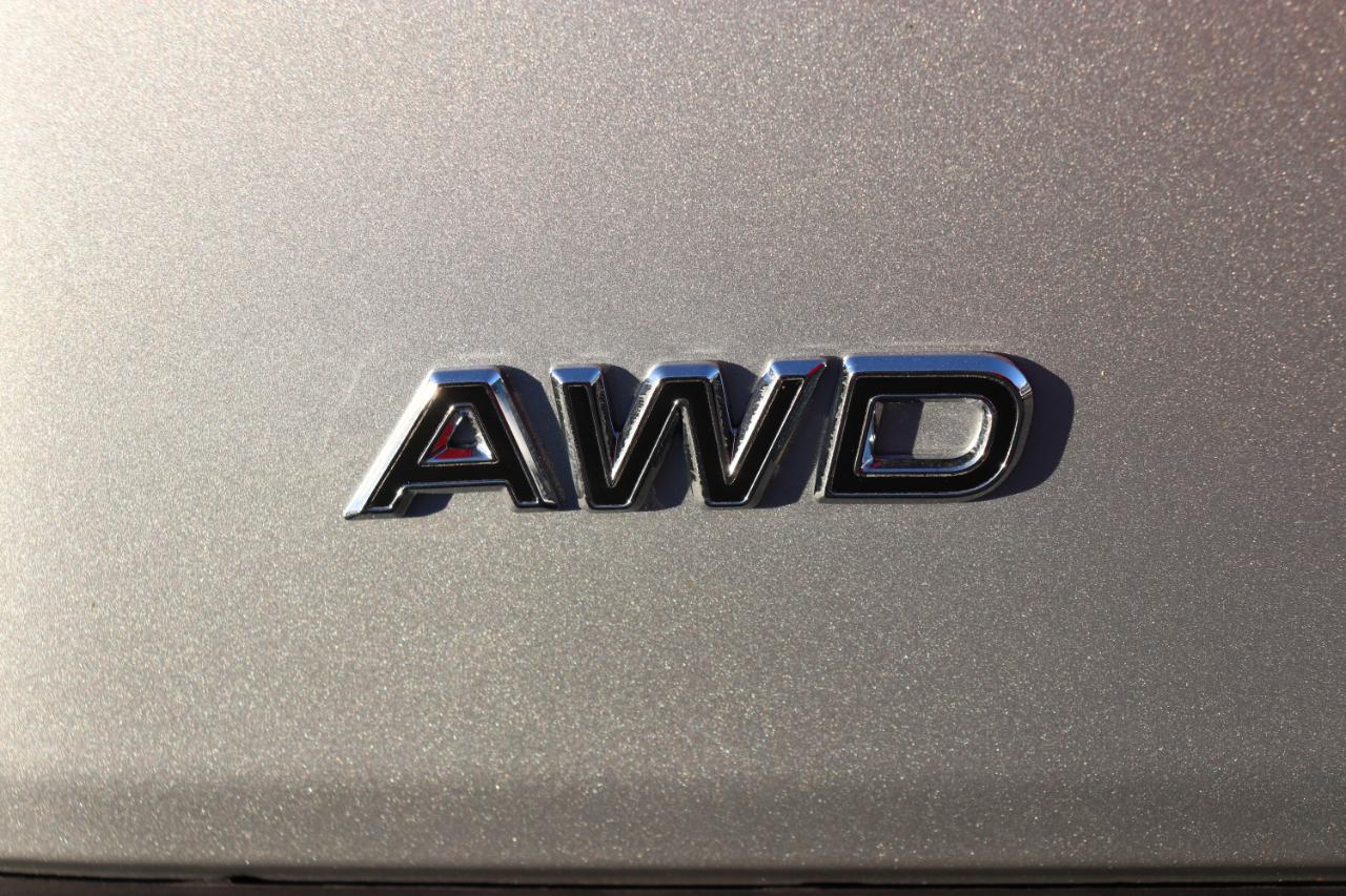 Ford Transit Passenger Wagon T-350 148" Med Roof XLT AWD 2025