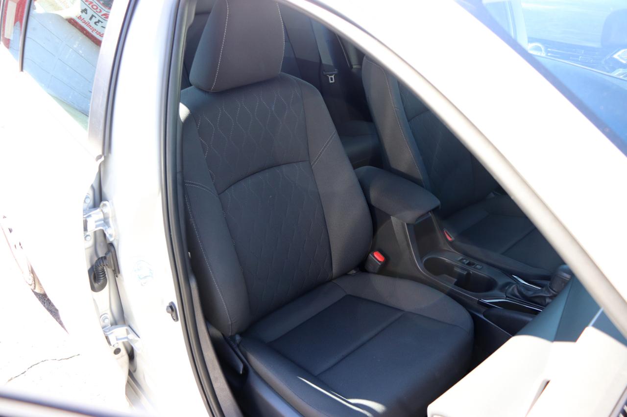 Toyota Corolla LE CVT (Natl) 2026