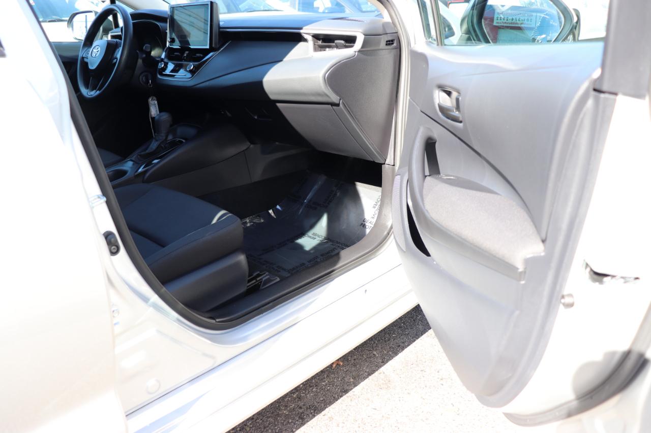 Toyota Corolla LE CVT (Natl) 2026