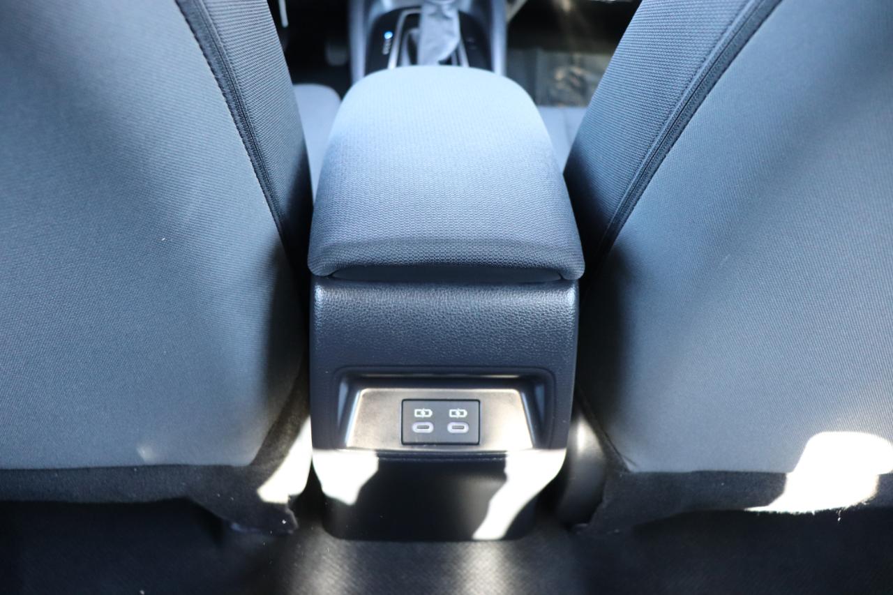Toyota Corolla LE CVT (Natl) 2026